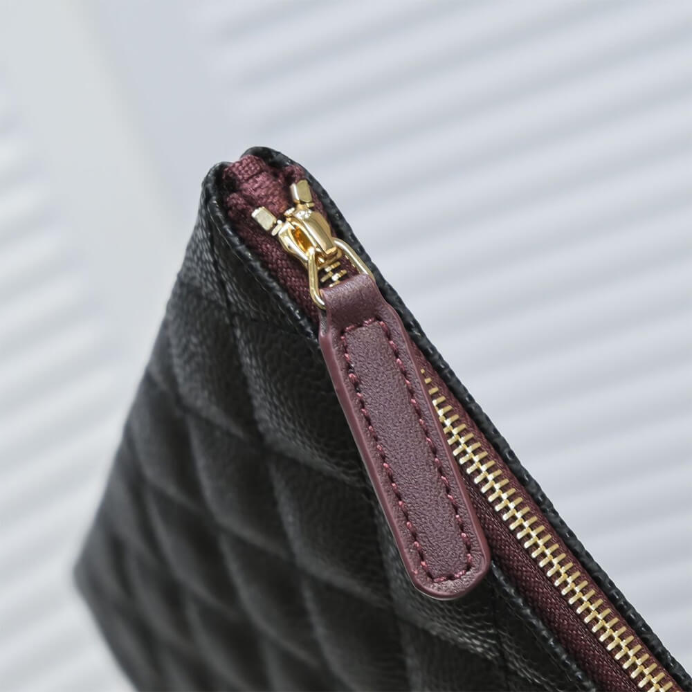 Chanel Classic Zip Up Bag - Image 6