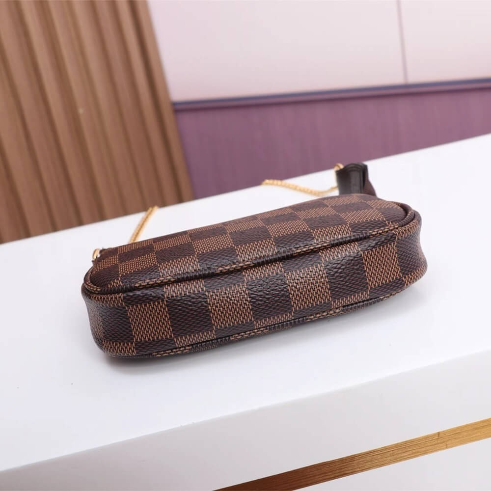 Damier LV Mini Pochette Accessoires - Image 6