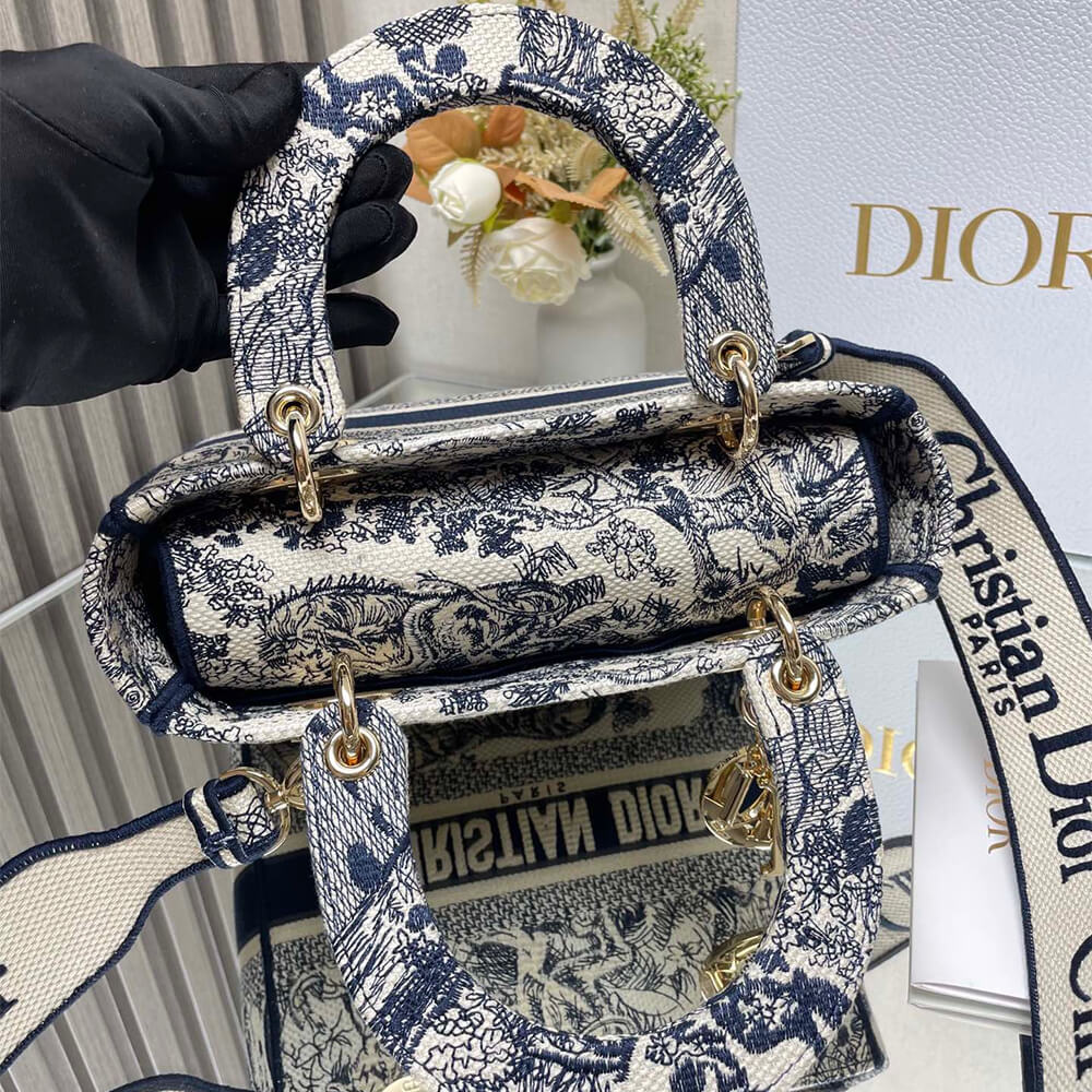 Dior Medium Lady D-Lite Bag - Image 6