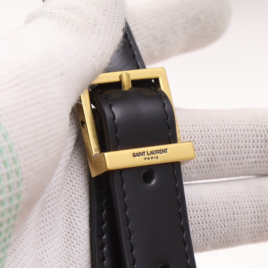 Black YSL LE 5 A 7 bag in smooth leather - Image 6