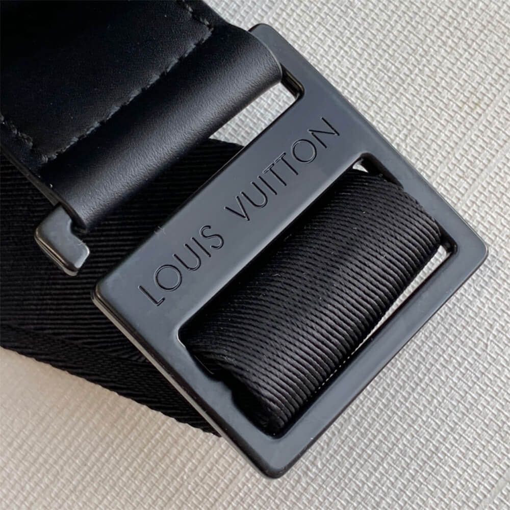 LV TRUNK SLINGBAG - Image 6