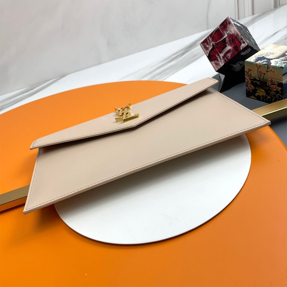 dark YSL UPTOWN POUCH IN GRAIN DE POUDRE EMBOSSED LEATHER - Image 6