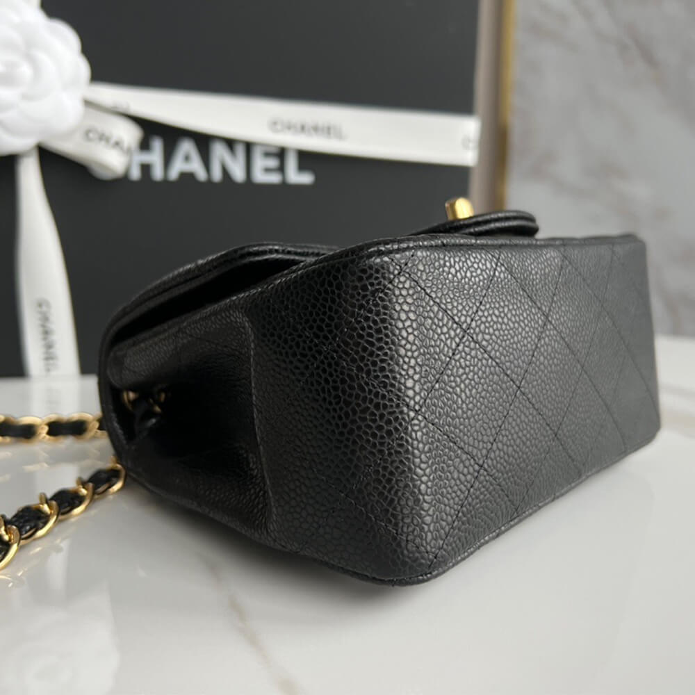 CHANEL MINI FLAP BAG - Image 6