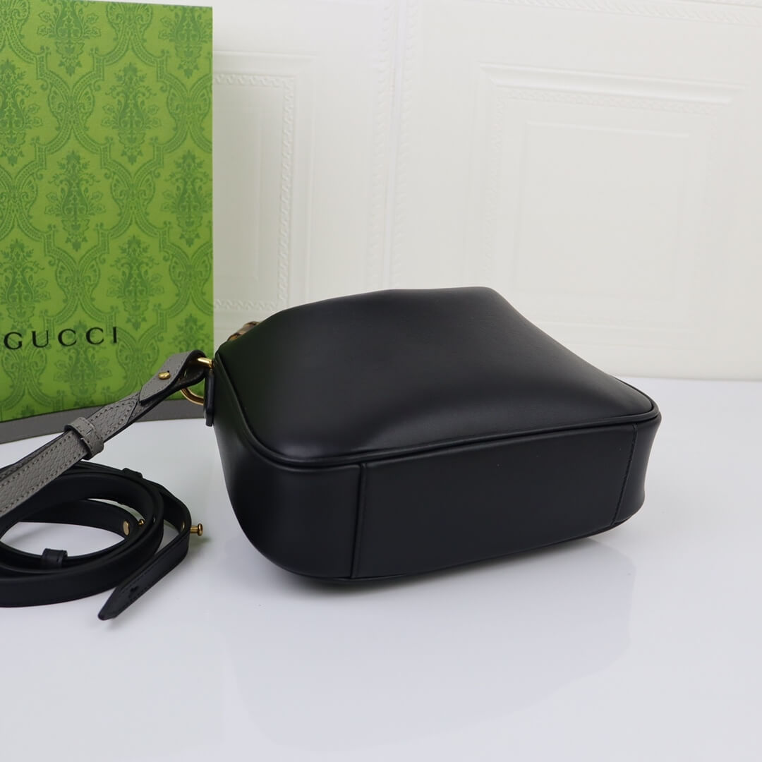 Gucci Diana Bamboo Small Shoulder Bag - Image 6