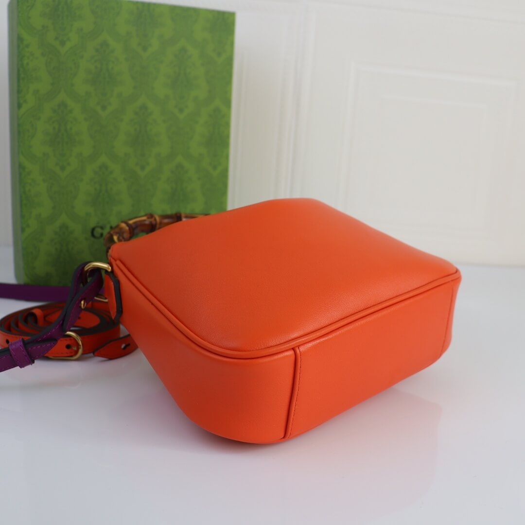 Gucci Diana Bamboo Small Shoulder Bag - Image 6