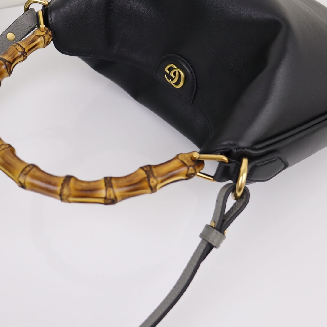 Gucci Diana Medium Shoulder Bag - Image 7