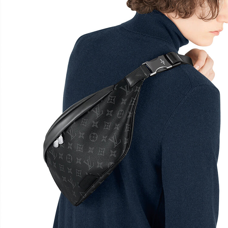 LV Discovery Bumbag - Image 7