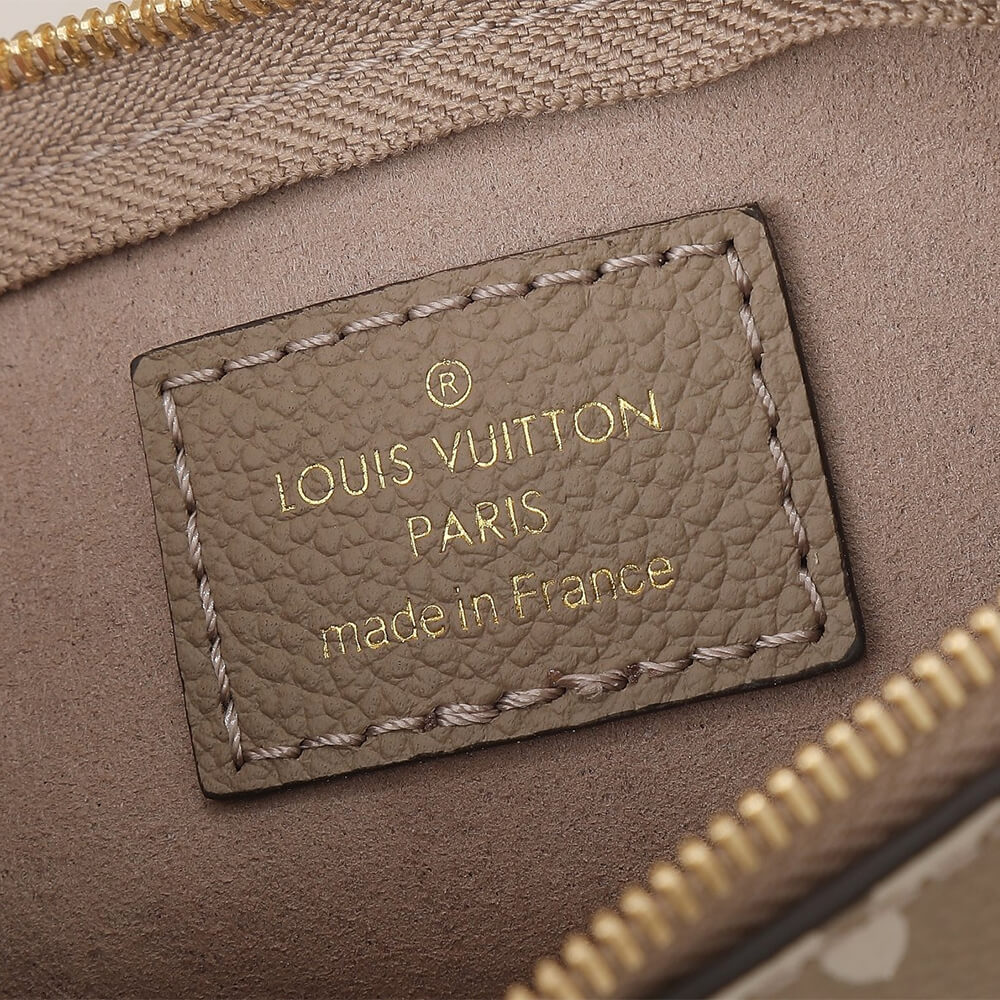 LV CarryAll PM - Image 7