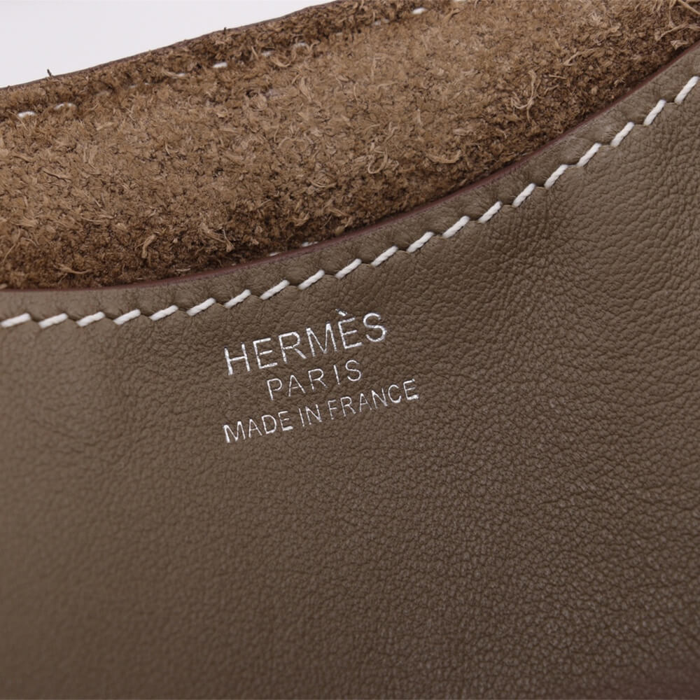 Hermes loop bag - Image 7