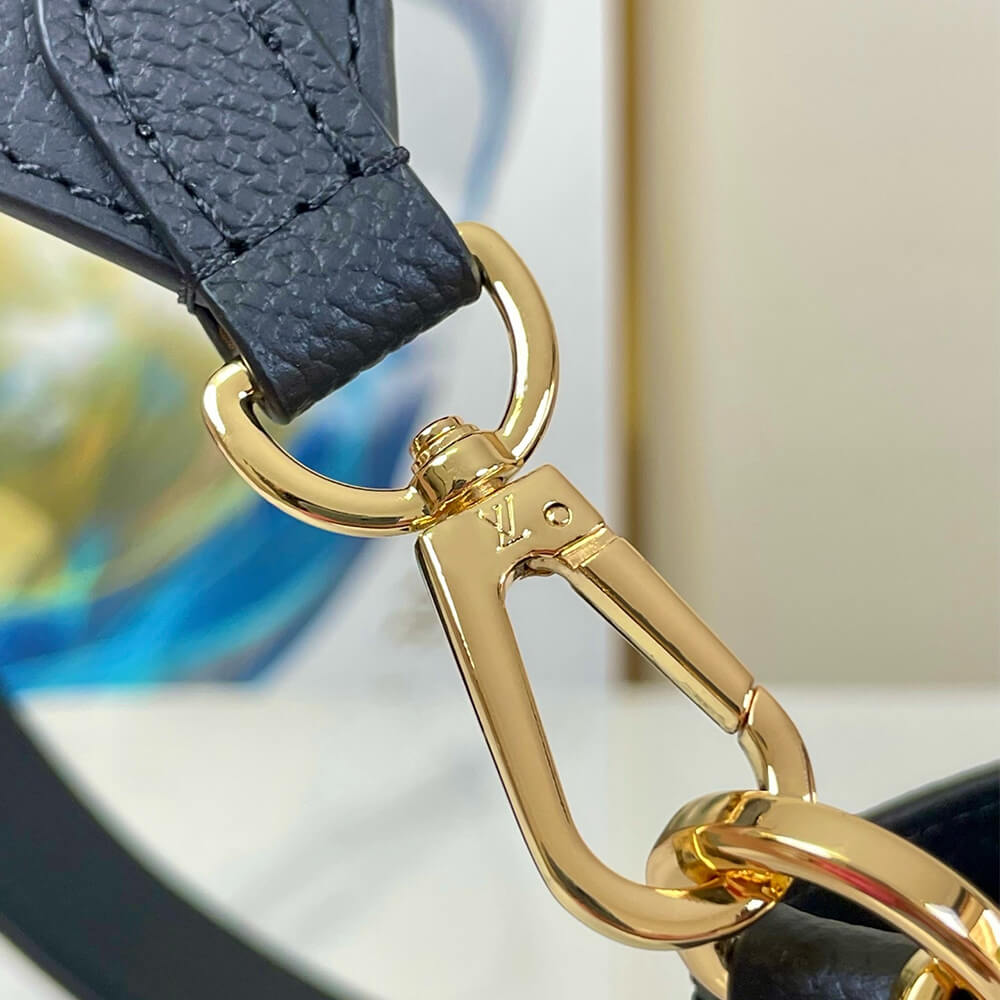 LV Lock and Walk - Image 7