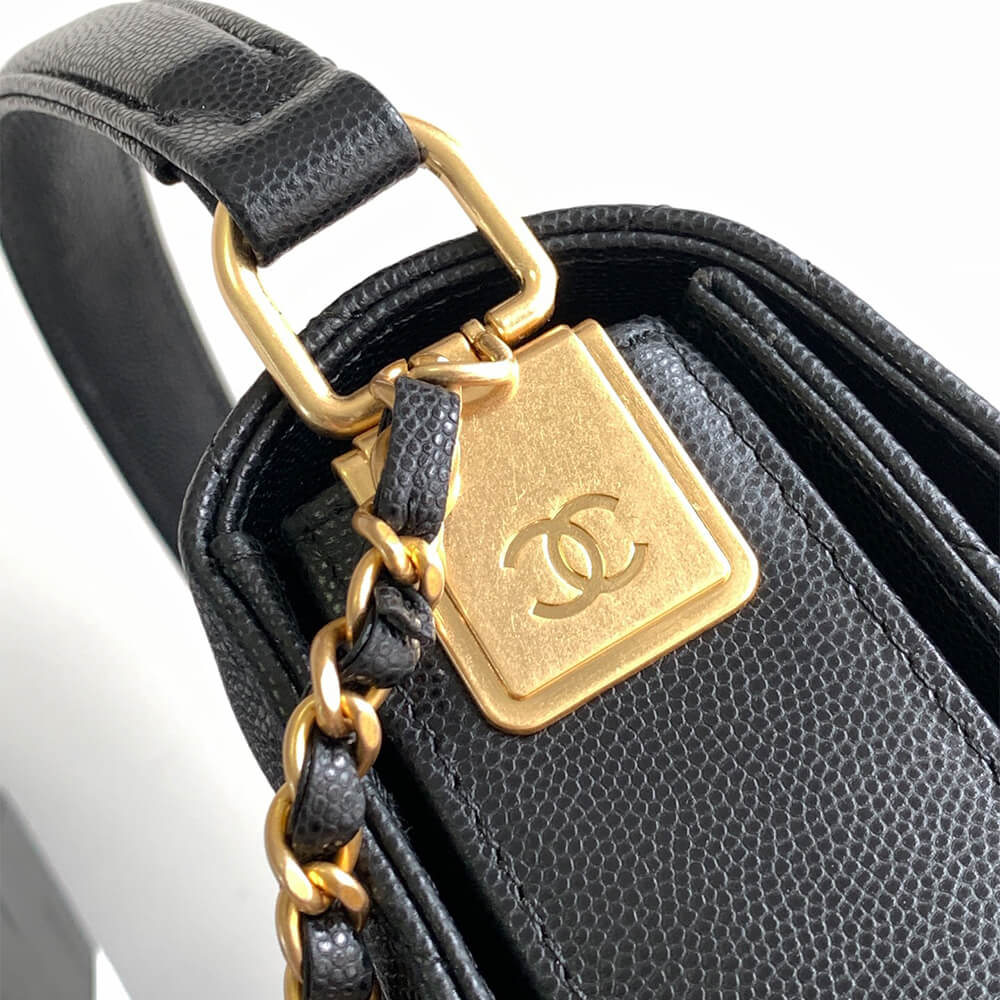 Chanel Large Handbag - Image 7