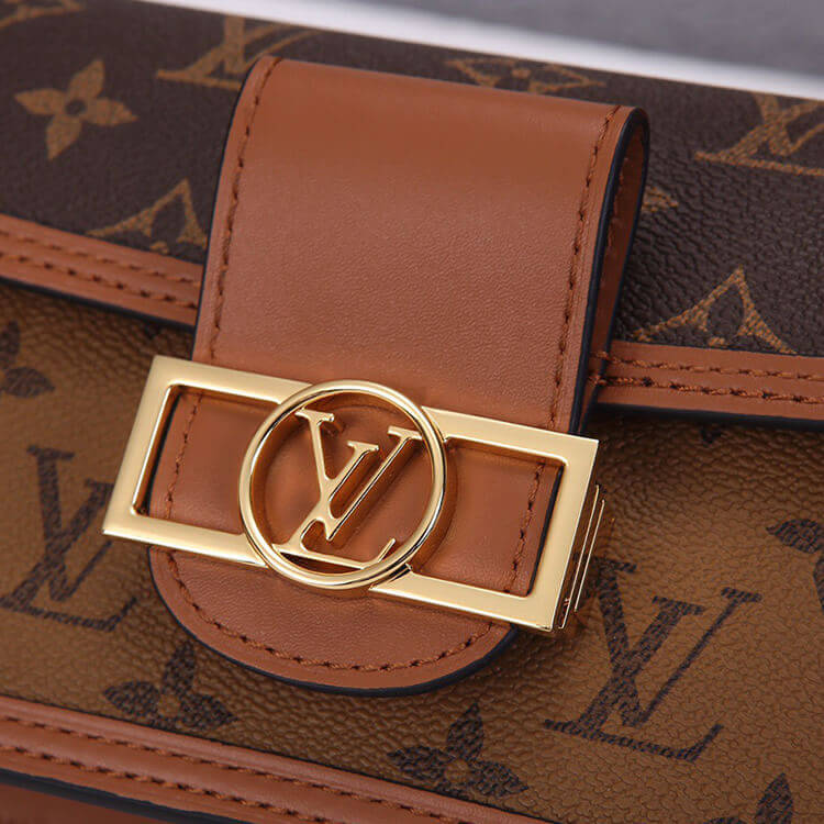 LV Dauphine Chain Wallet - Image 7