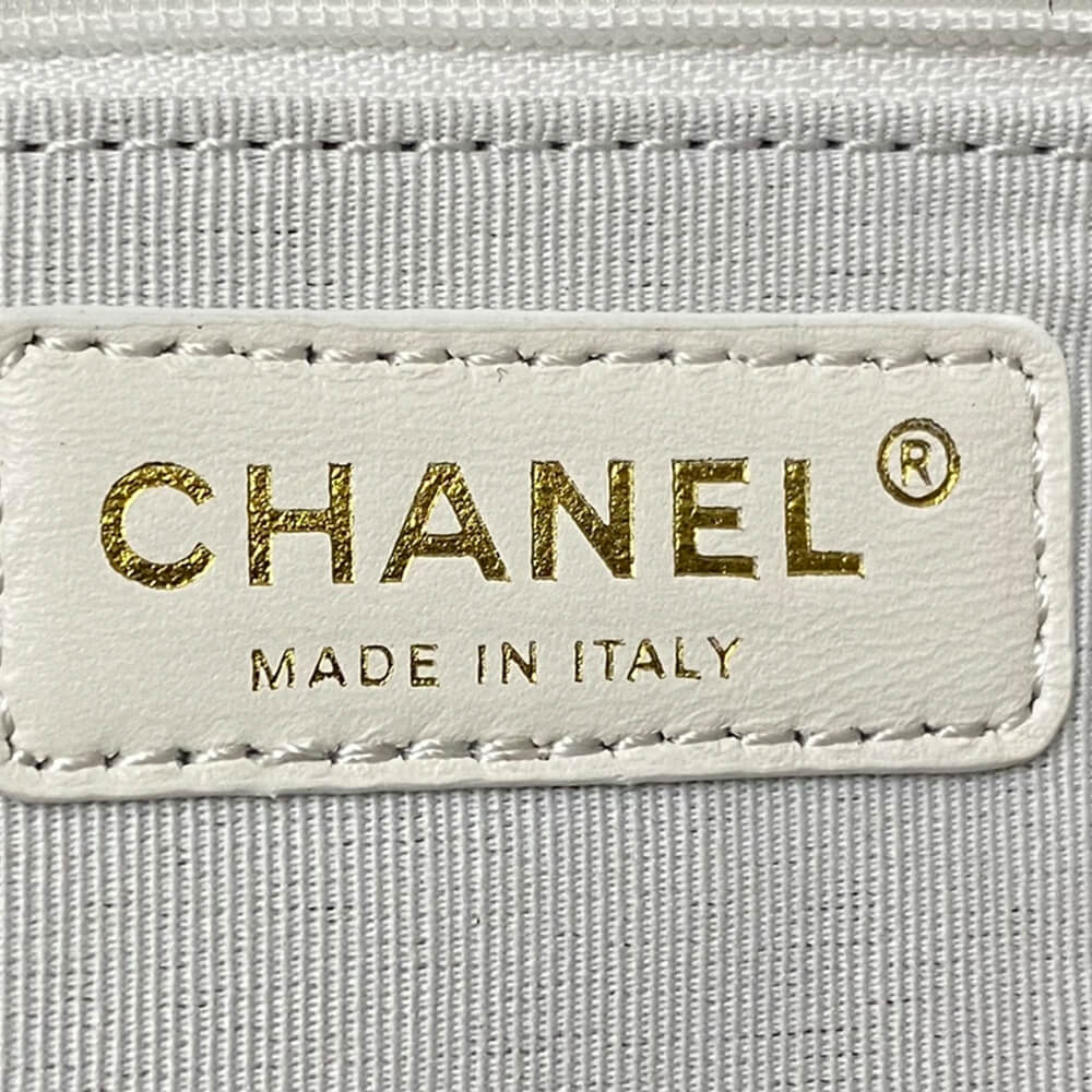 Chanel 24P hobo - Image 7