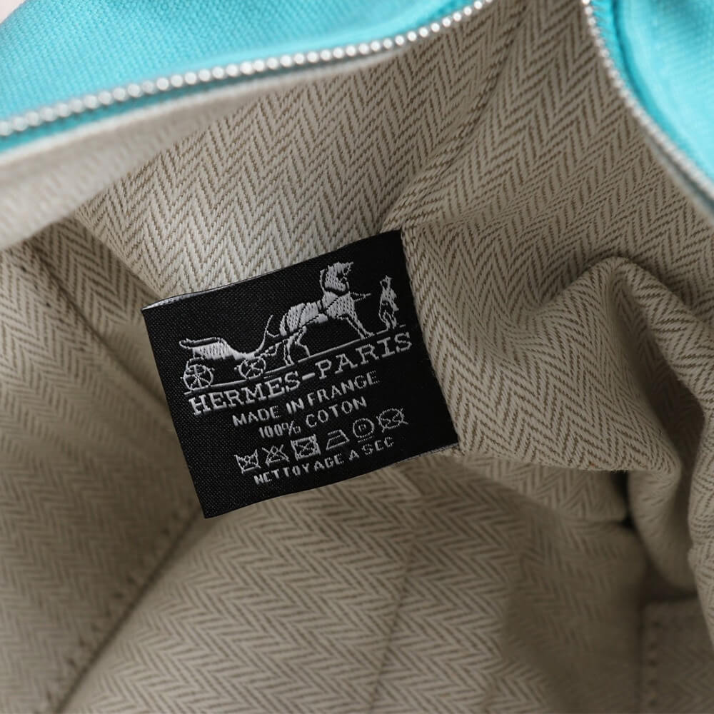 Hermes toiletery bag - Image 7