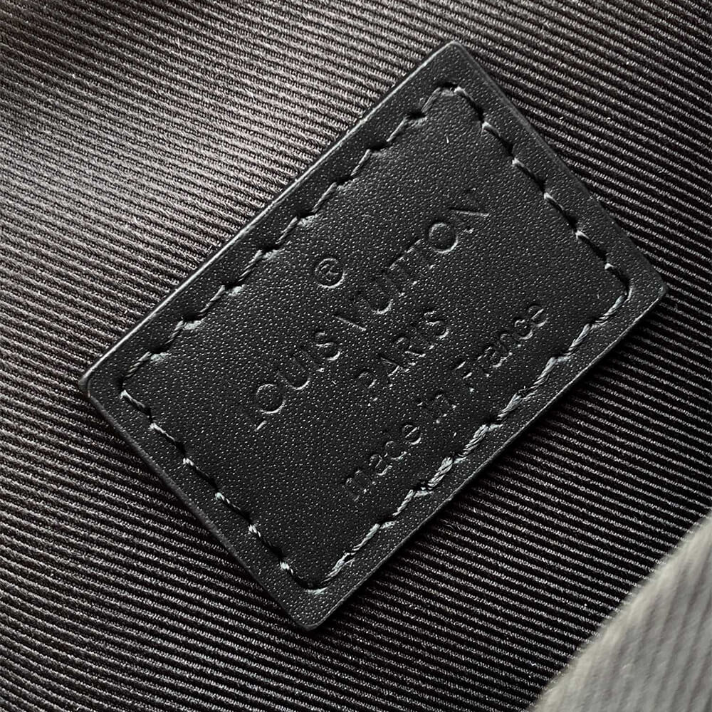 LV Getaway Messenger Bag - Image 7