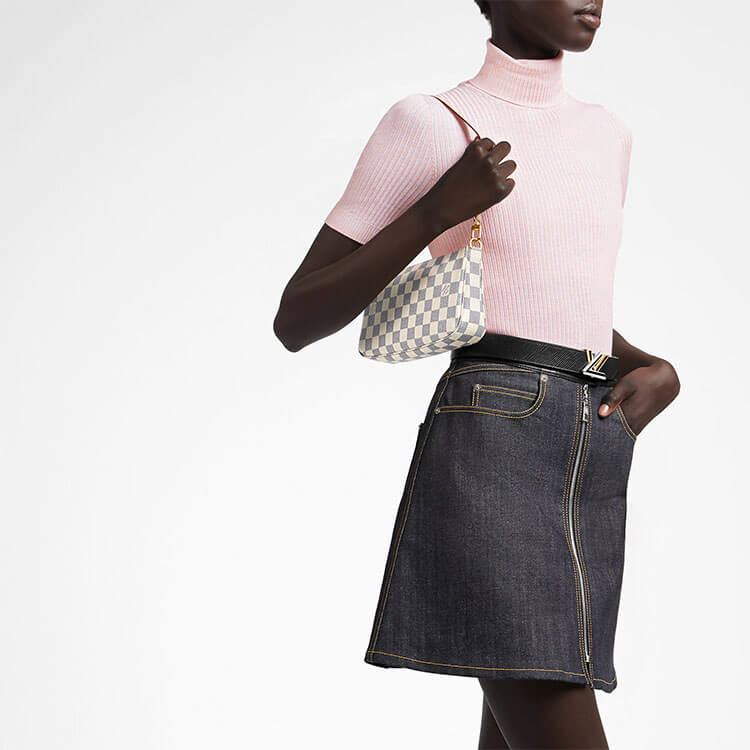 LV Pochette Accessoires - Image 7