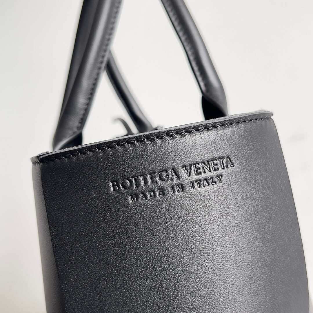 Black Bottega Veneta Small Arco Tote - Image 7