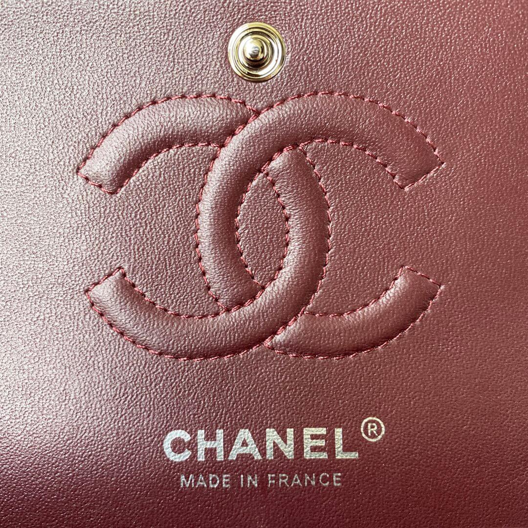 CHANEL SMALL CLASSIC HANDBAG - Image 7