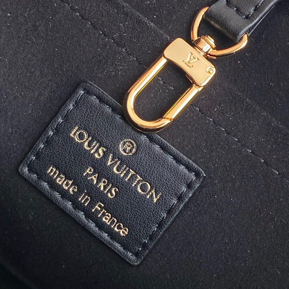 LV Petit Bucket - Image 7