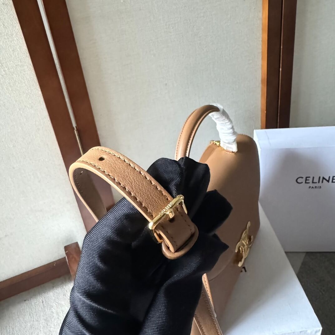 CELINE Medium size NINO bag in soft cow leather - Image 7