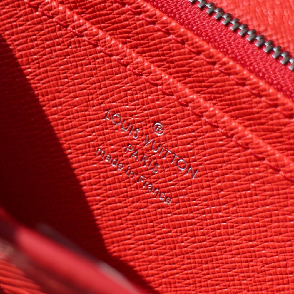 Louis Vuitton TWIST WALLET - Image 7