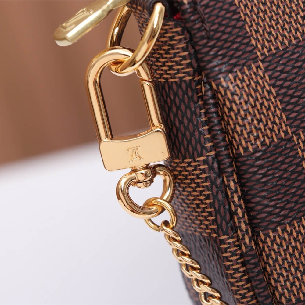 Damier LV Mini Pochette Accessoires - Image 7