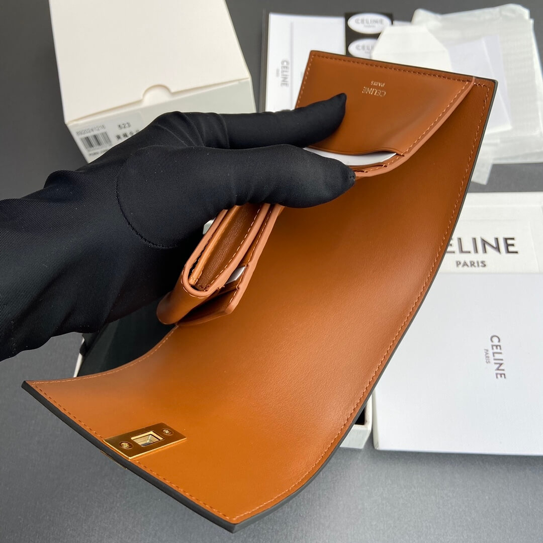 CELINE 16 Small Wallet in Shiny Calf Leather - Image 7