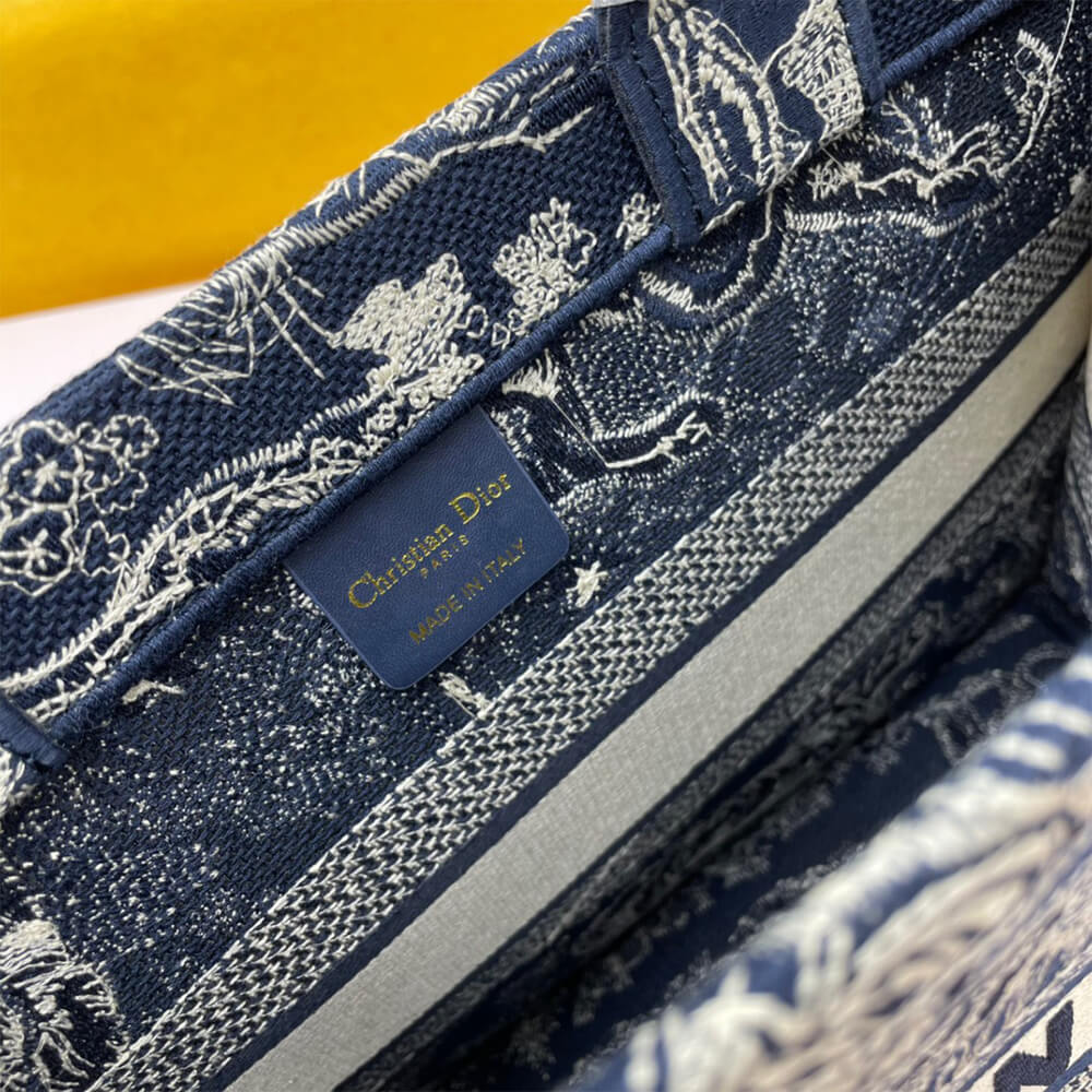 SMALL DIORAMOUR DIOR BOOK TOTE - Image 7