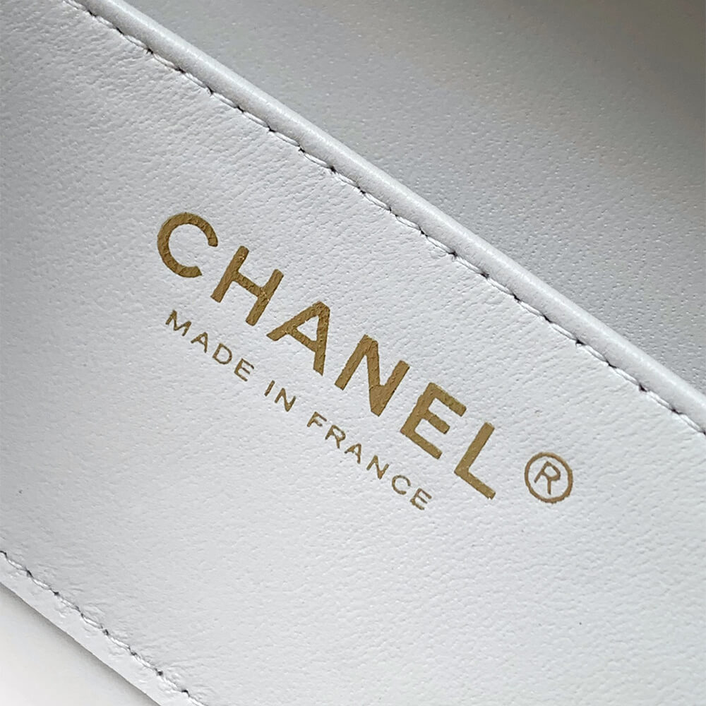 White CHANEL small Box Pack (Best
 grade) - Image 7