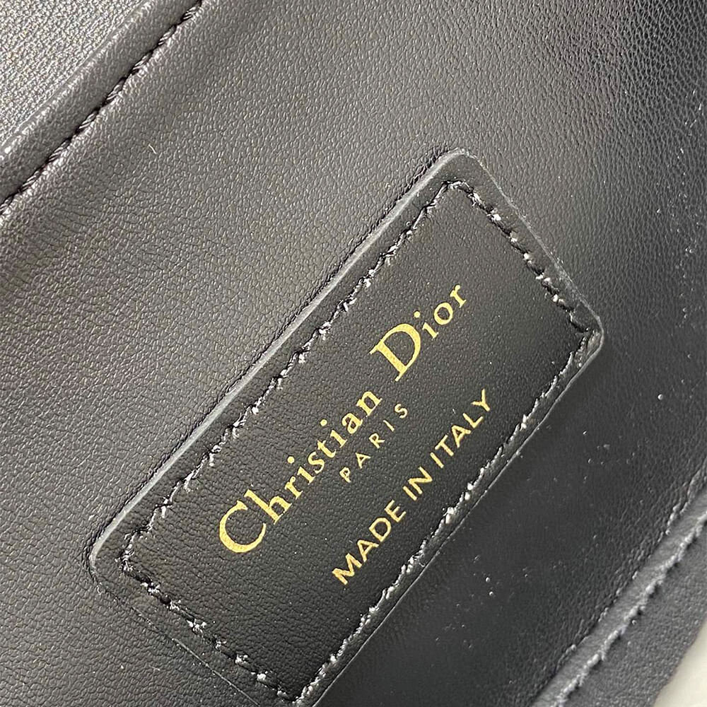Dior Small 30 Montaigne Avenue Top Handle Bag - Image 7