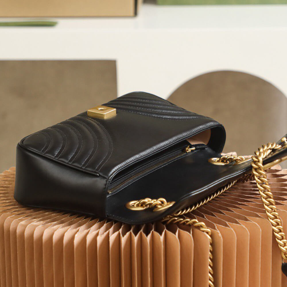 GG Marmont small matelasse shoulder bag - Image 7