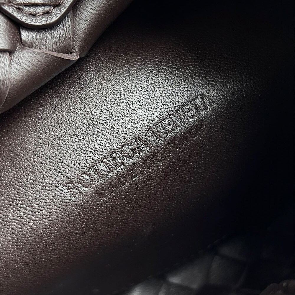 Fondant Bottega Veneta Small Parachute - Image 7