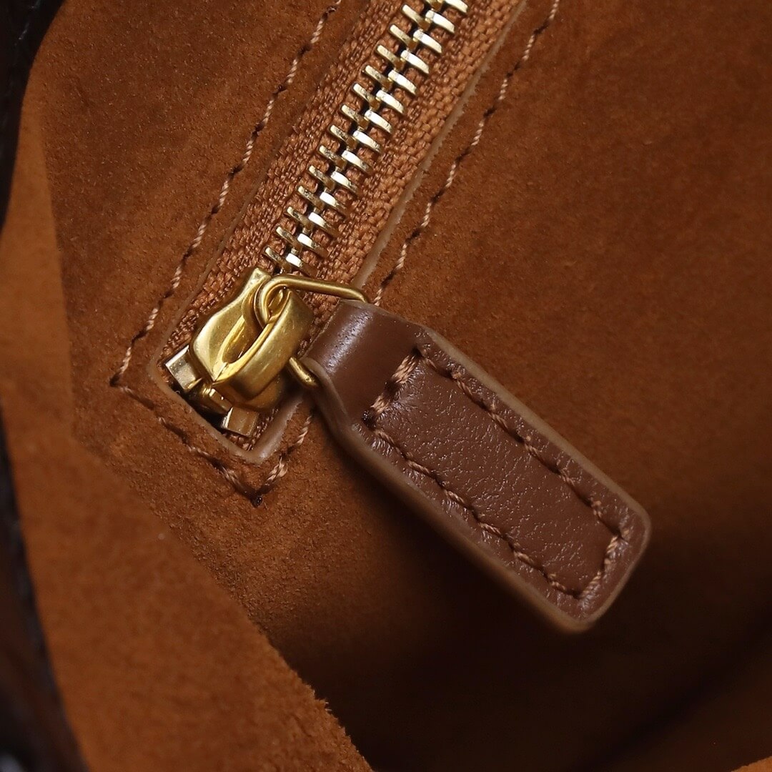 YSL LE 5 A 7 Crocodile embossed glossed leather - Image 7