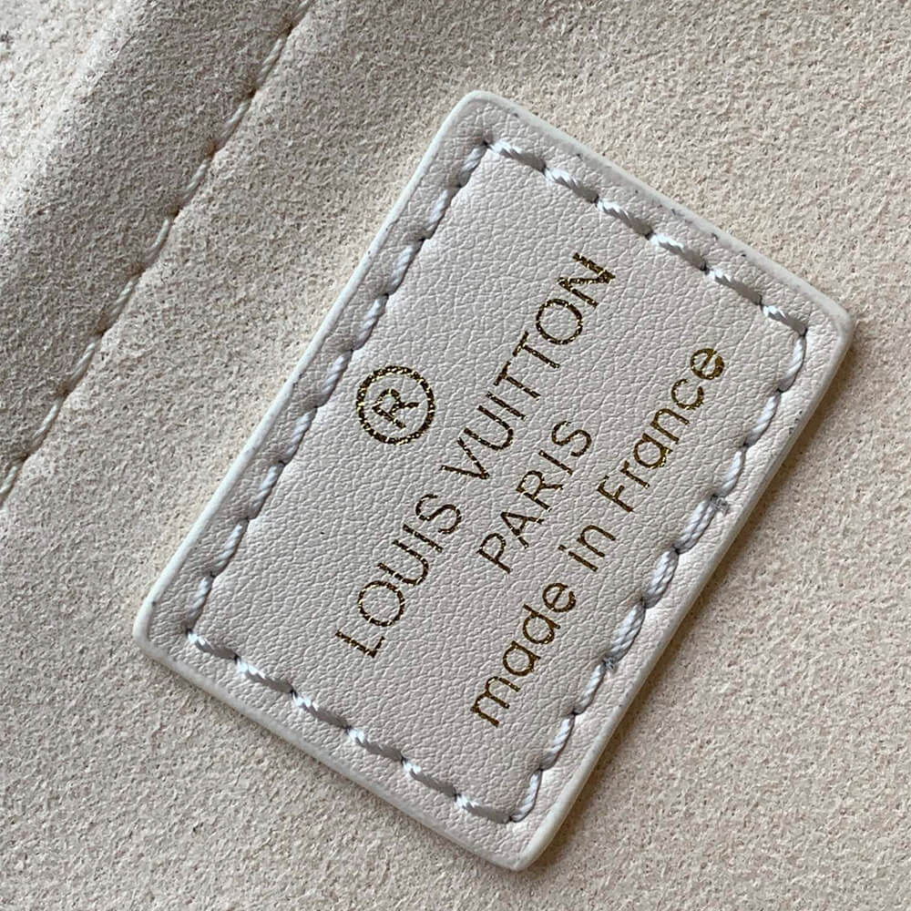 LV New Wave Chain Bag GM - Image 7