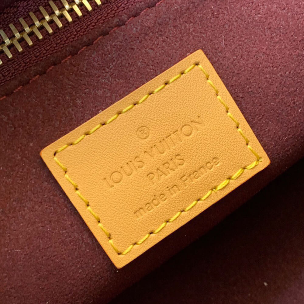 LV CarryAll BB - Image 7