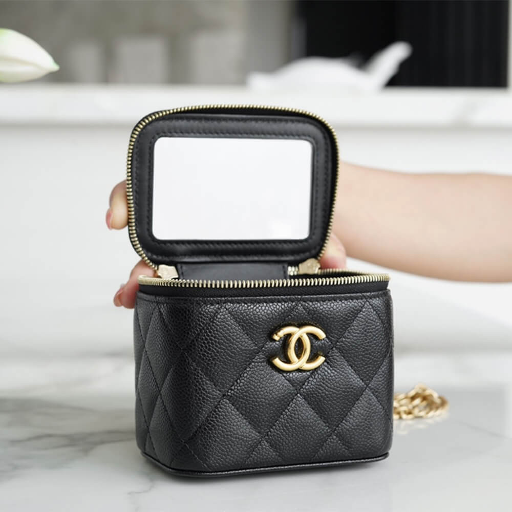 Chanel small gold ball makeup bag - Image 7