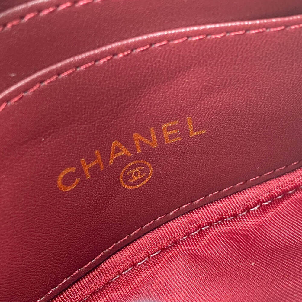 Chanel Classic Small Zip Clutch - Image 7