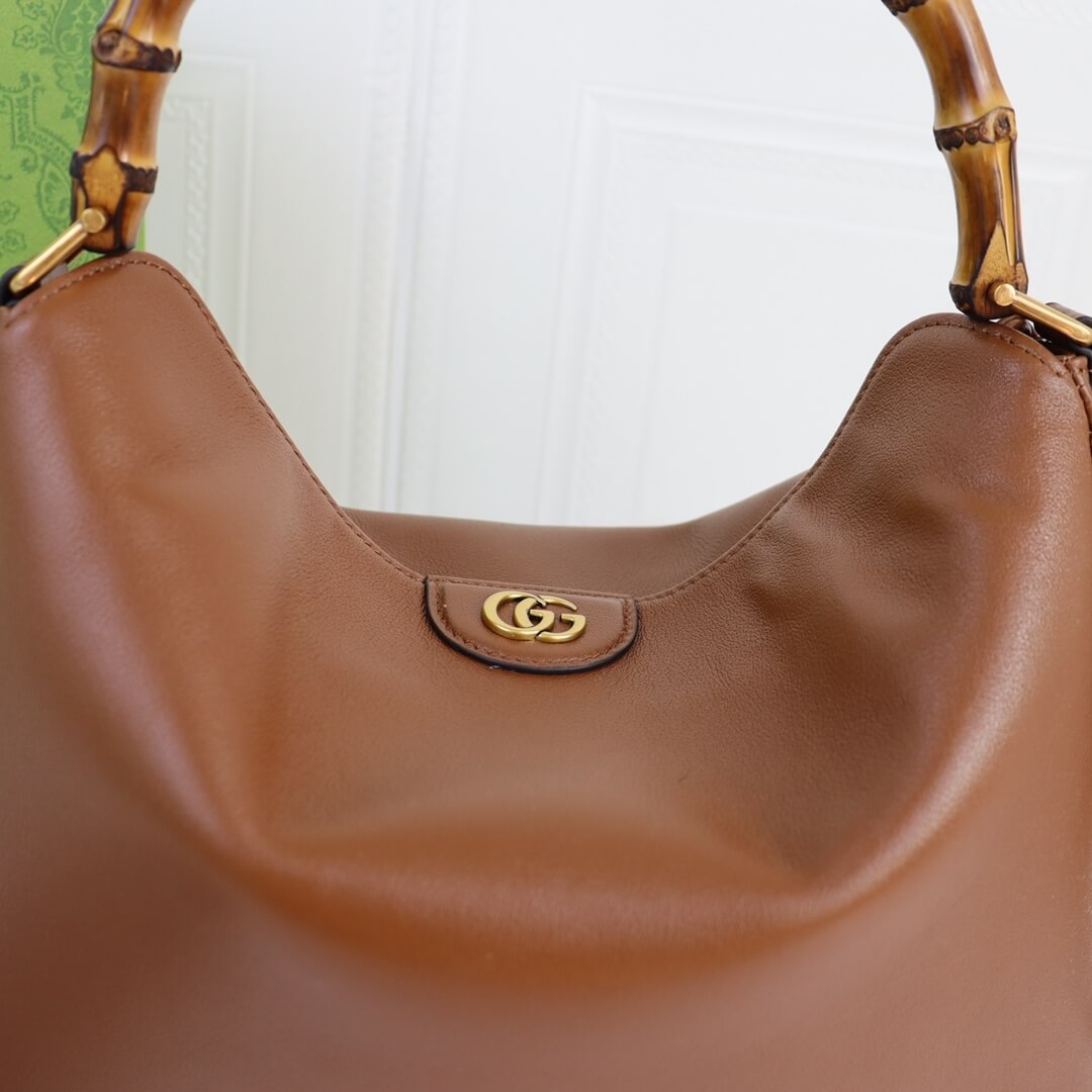 Gucci Diana Medium Shoulder Bag - Image 7