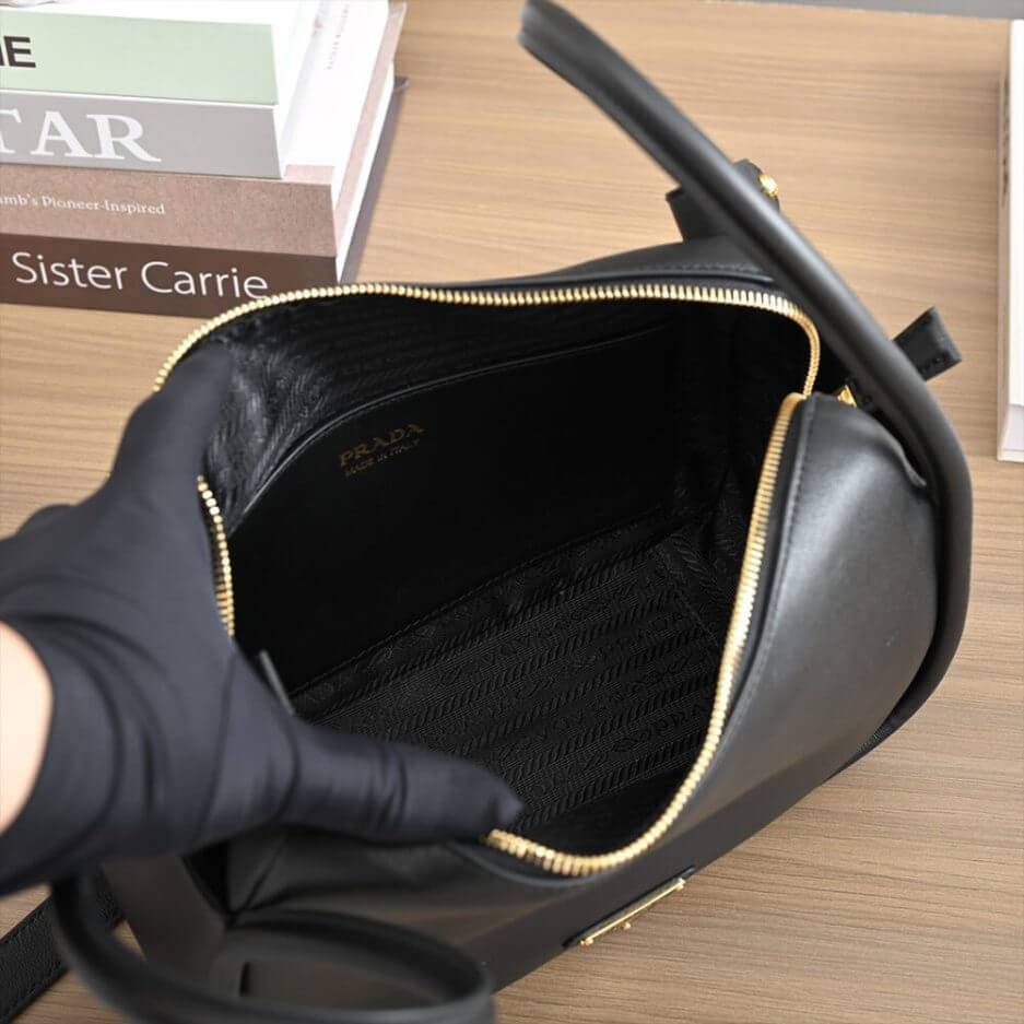 Prada Darling leather handbag - Image 8