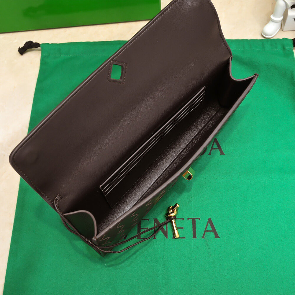 Fondant Bottega Veneta Andiamo Clutch (Best
GRADE) - Image 8