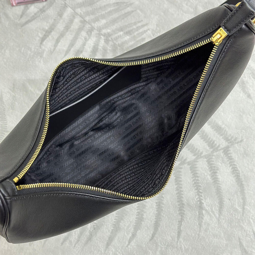 Black Prada Large leather shoulder bag - Image 8