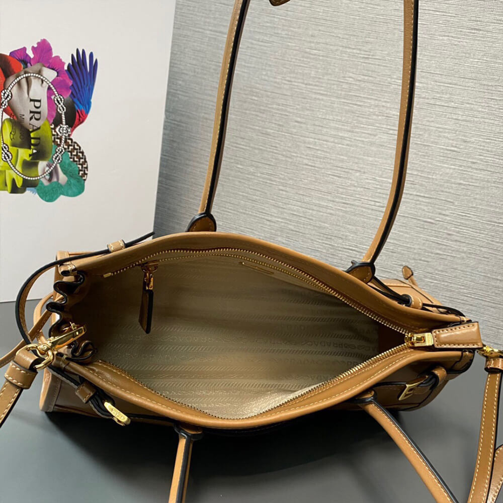 Cameo Prada Medium leather handbag (Best
 grade) - Image 8