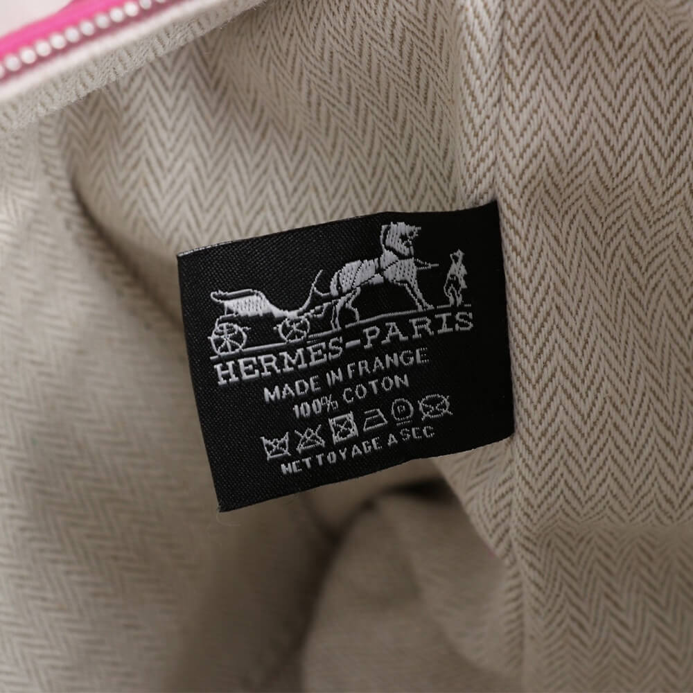 Pink Hermes toiletery bag - Image 8