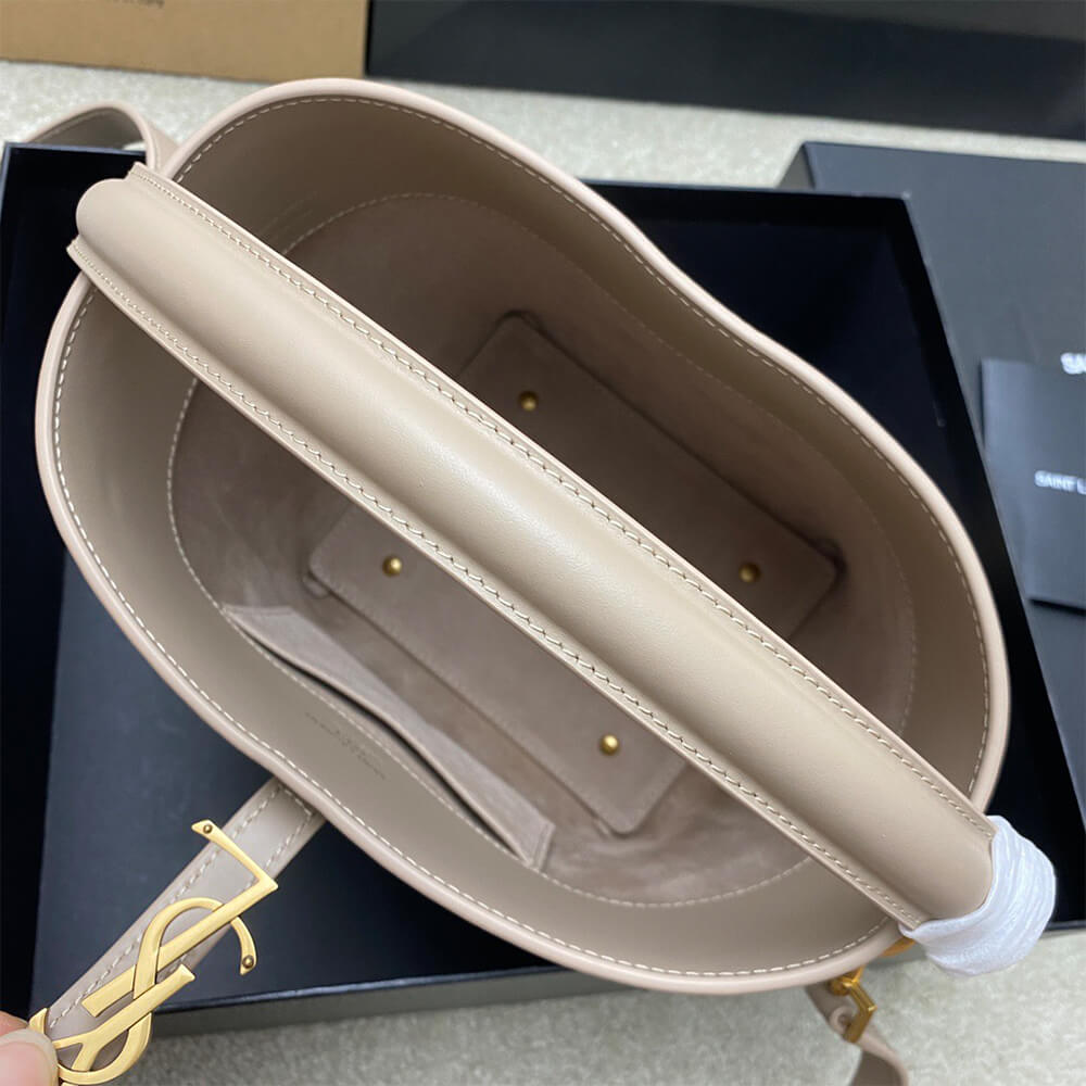 YSL LE 37 small in shiny leather - Image 8