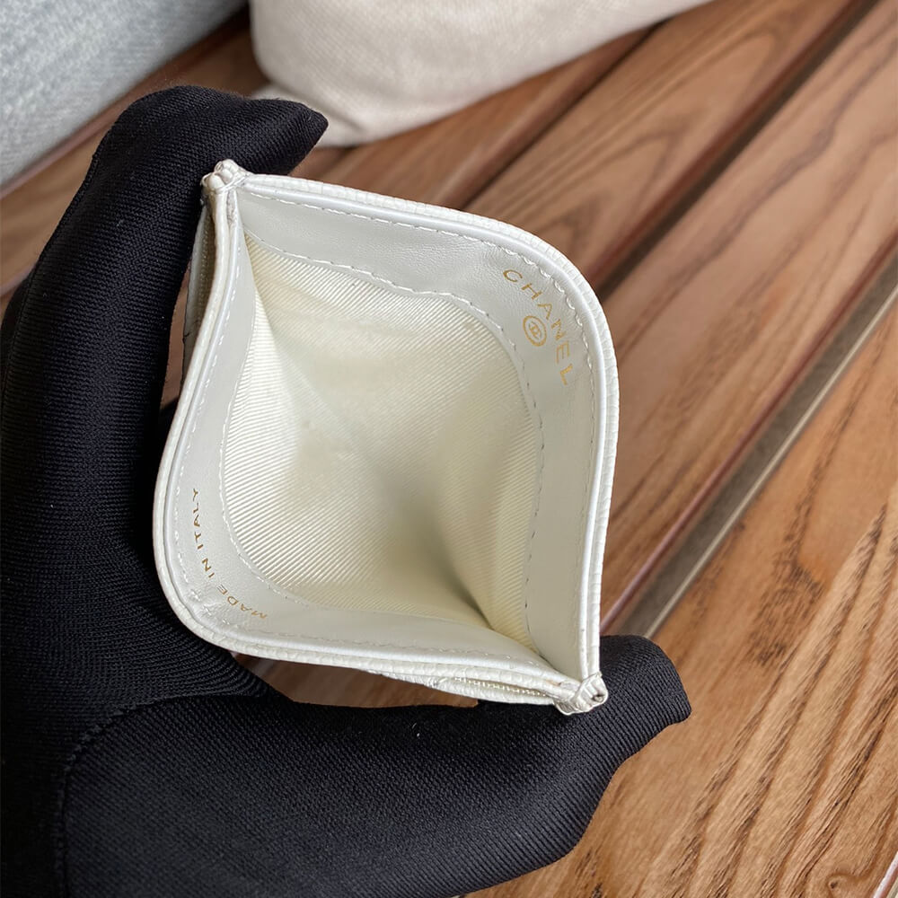 CHANEL Classic Card Holder - Image 8