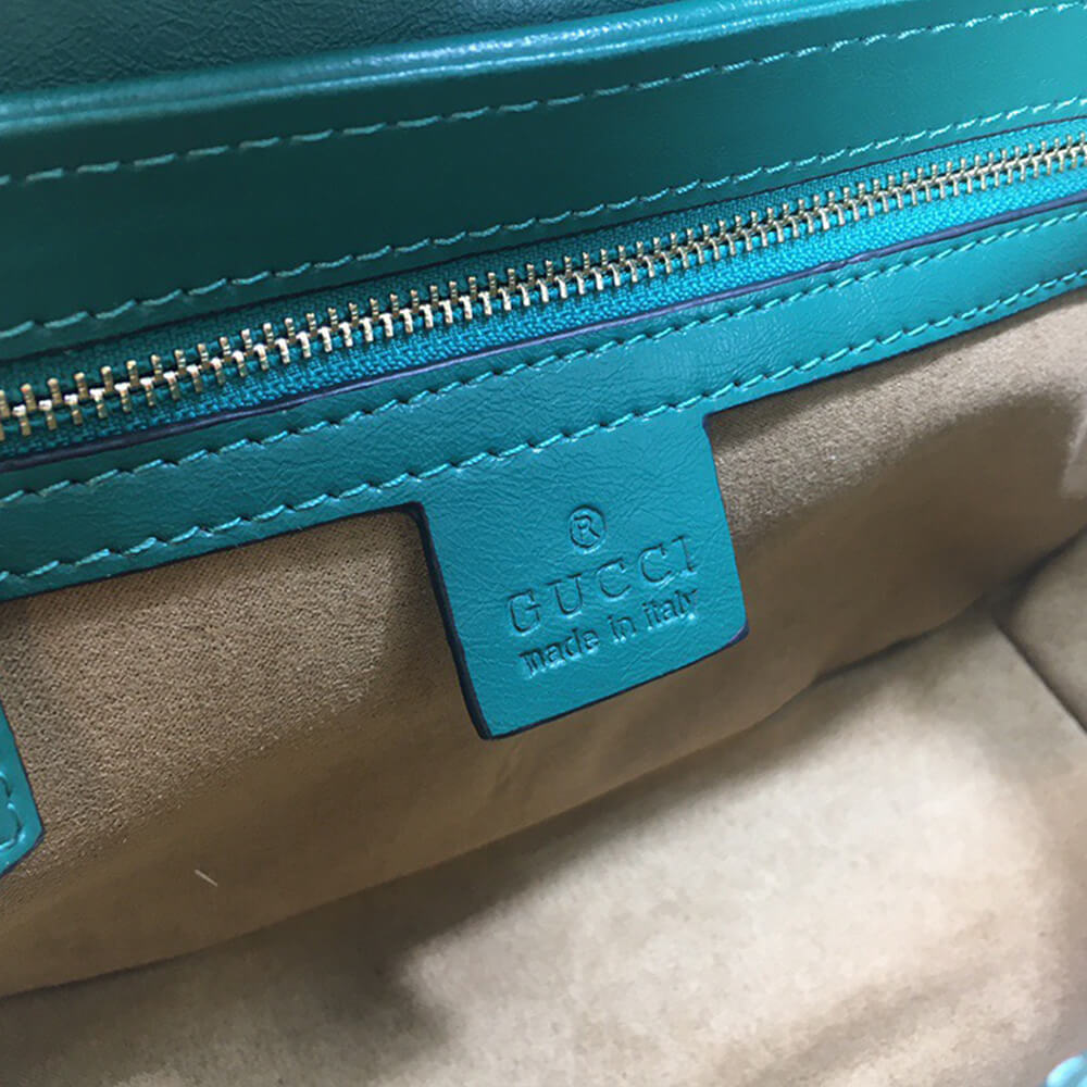 GG Marmont small matelasse shoulder bag - Image 8