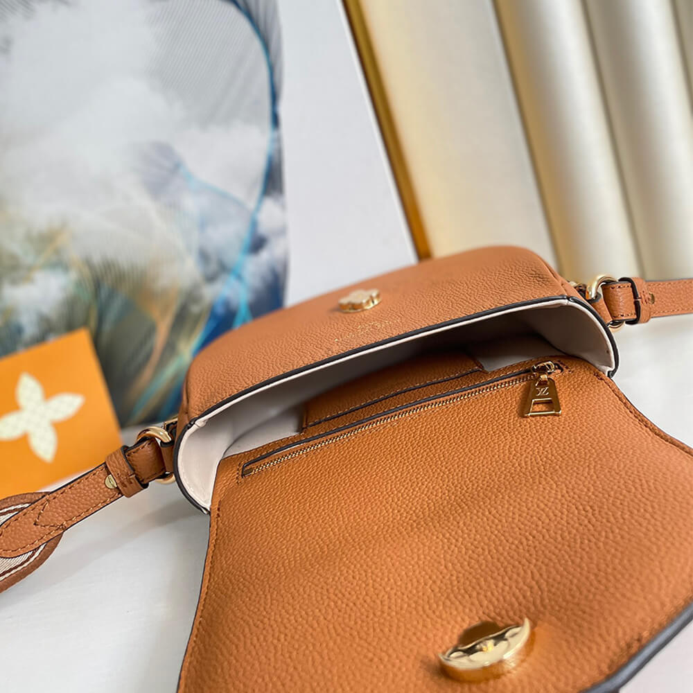 LV PONT 9 SOFT PM - Image 8