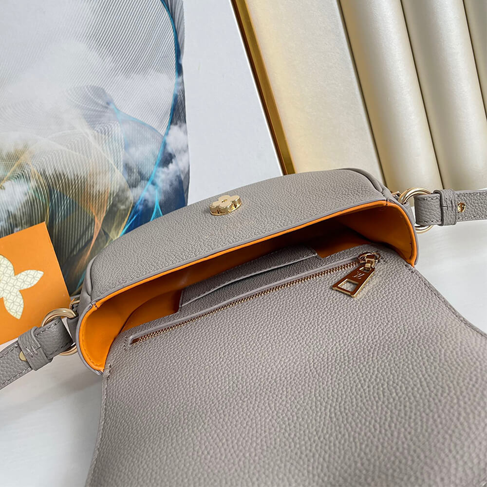 LV PONT 9 SOFT PM - Image 8