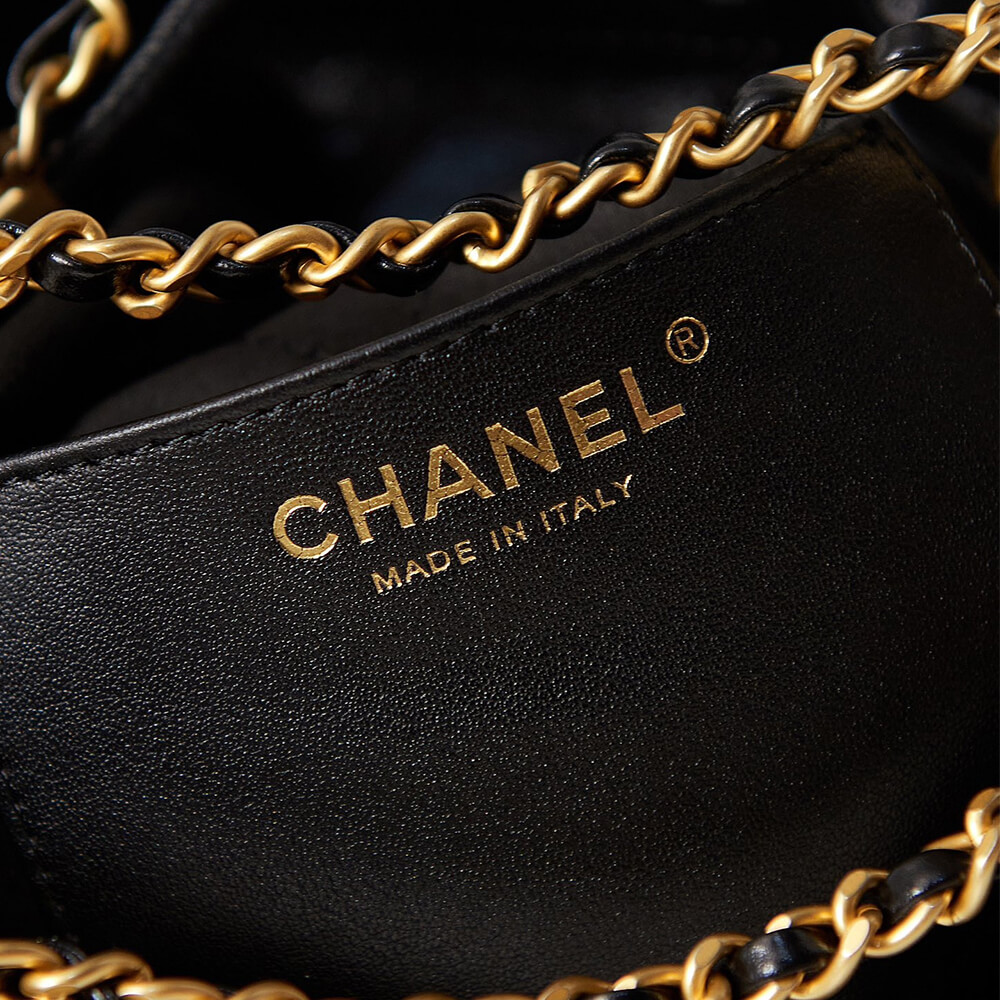 CHANEL 22 MINI HANDBAG - Image 8