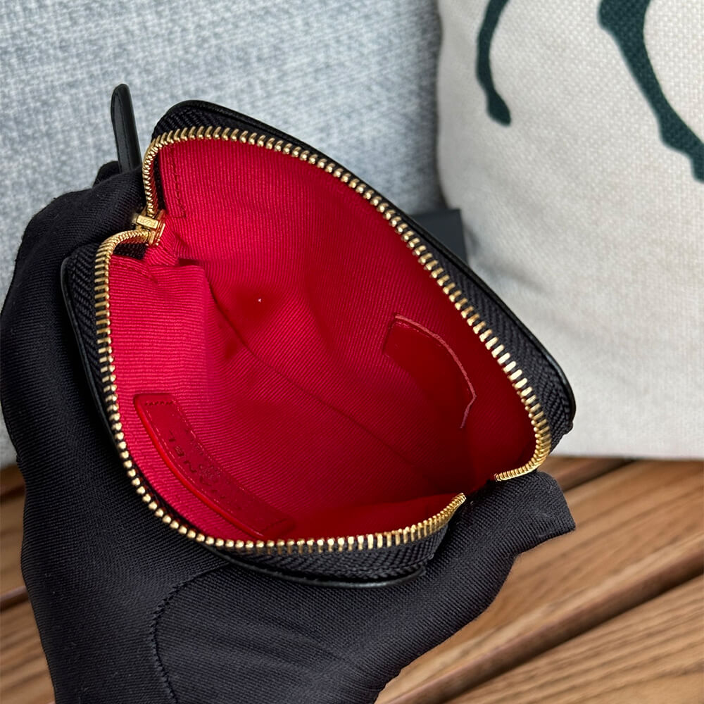 CHANEL 19 Zipped Coin Purse - Image 8
